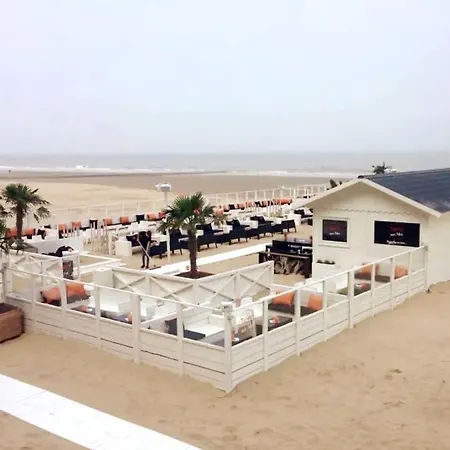 Apartment Sea Escape Comfortable 50m From The
